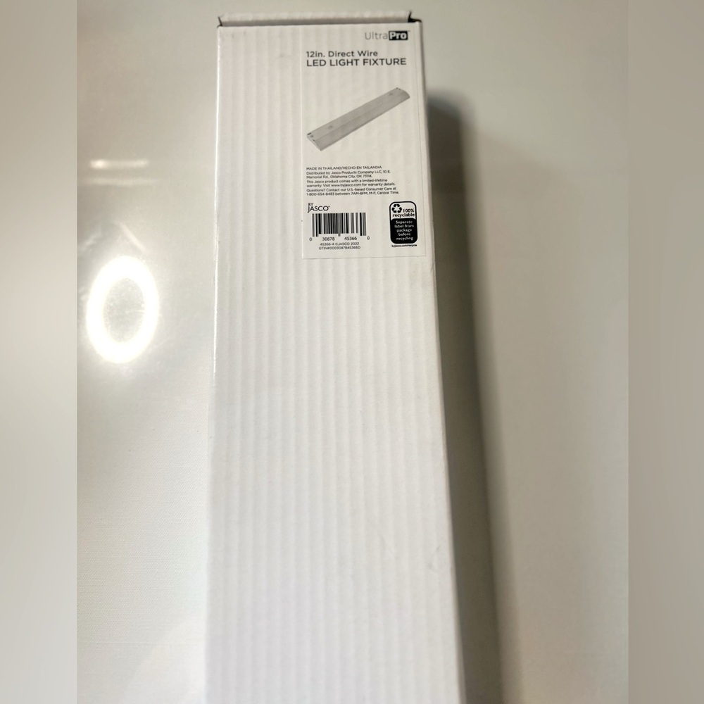 Jasco White LED Light Fixture 12 inch Direct Wire on/off switch - Picture 12 of 12